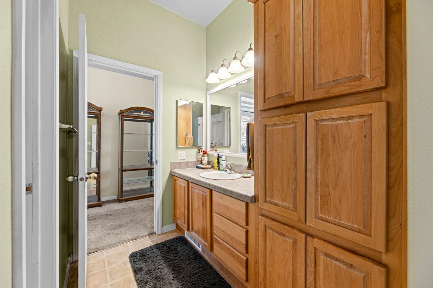 Detail Gallery Image 28 of 60 For 8378 Creek Way, –,  CA 95977 - 4 Beds | 2 Baths