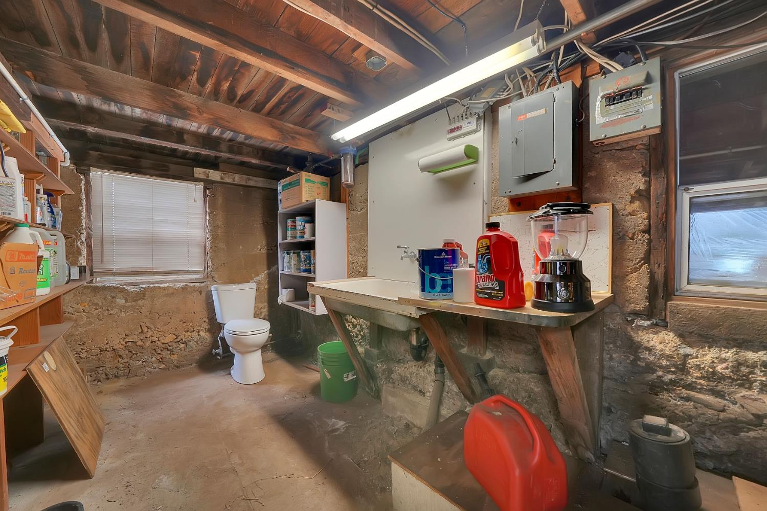 Detail Gallery Image 36 of 72 For 315 Water St, Jackson,  CA 95642 - 3 Beds | 1/1 Baths