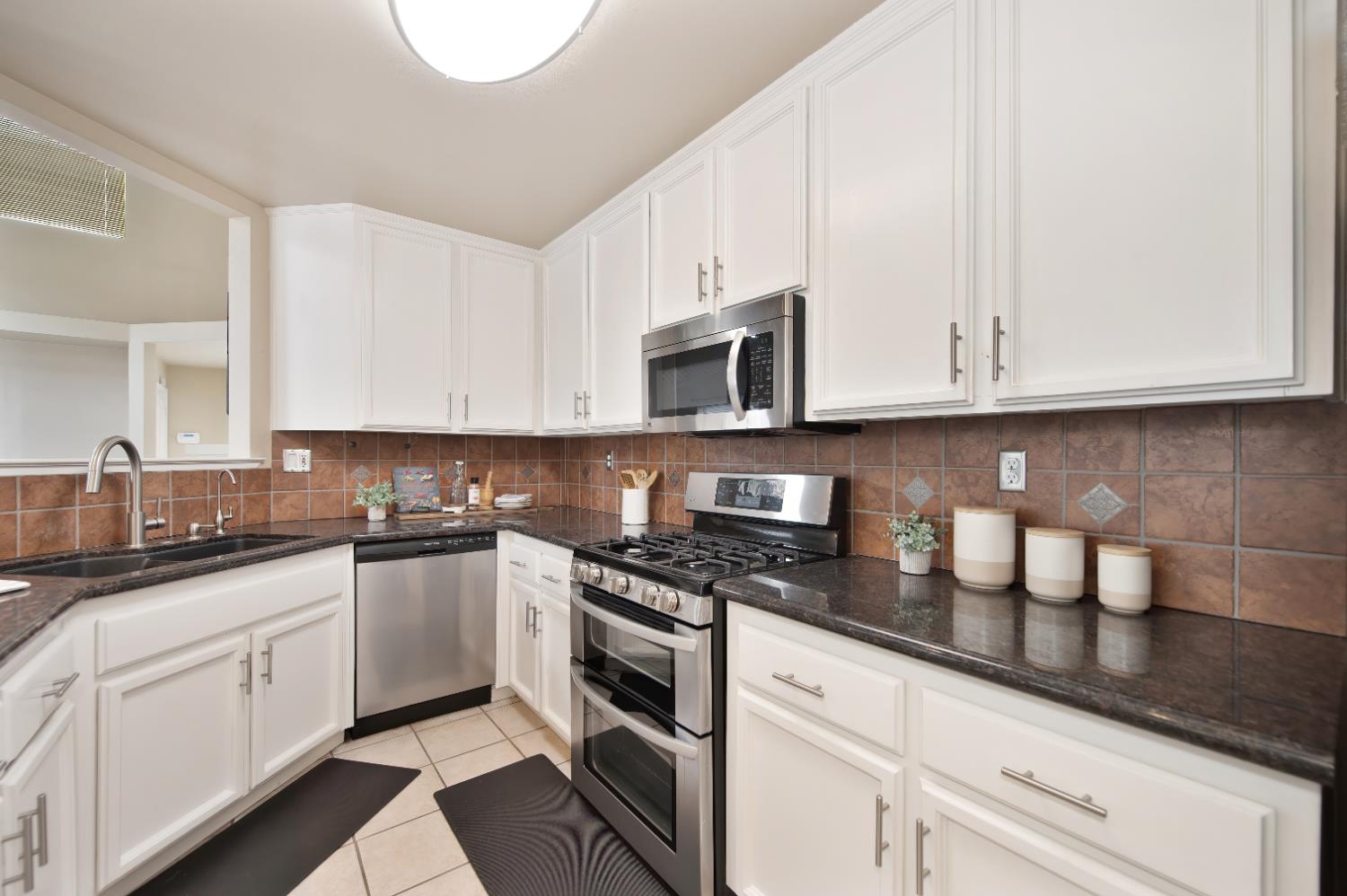 Wonner Way, Citrus Heights, California image 13