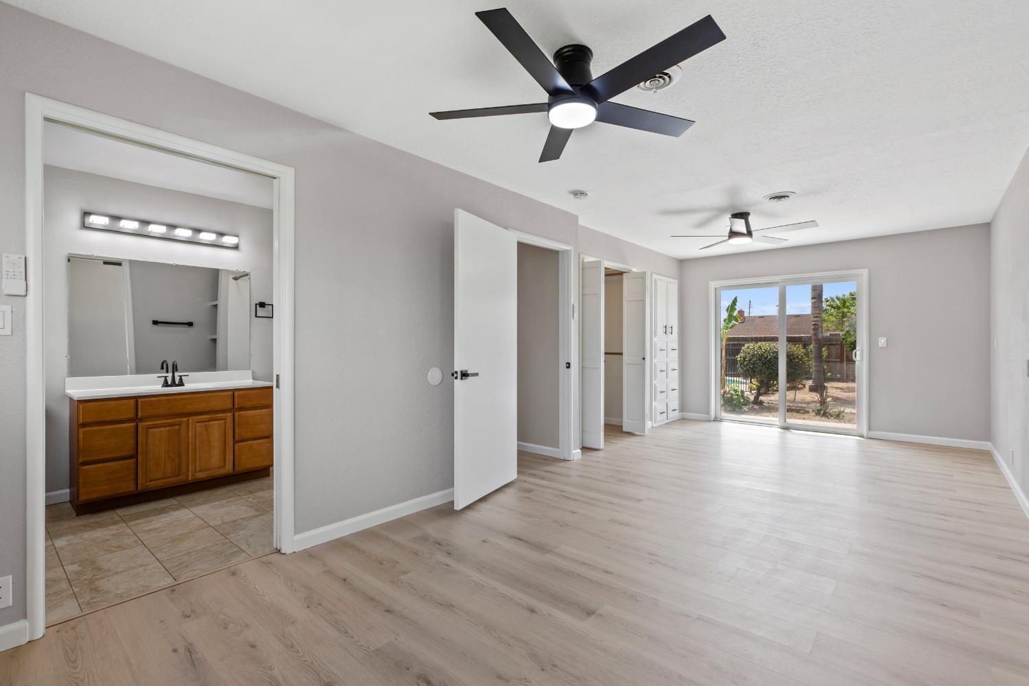 Detail Gallery Image 22 of 46 For 3742 Topeka St, Riverbank,  CA 95367 - 2 Beds | 2 Baths