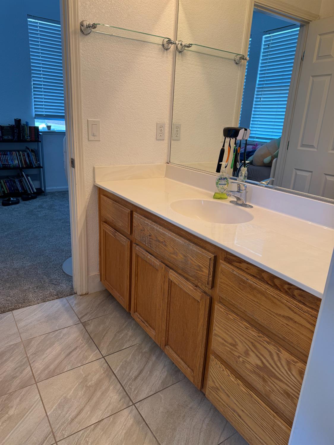Detail Gallery Image 32 of 55 For 3408 Vancouver Dr, Modesto,  CA 95355 - 4 Beds | 3/1 Baths