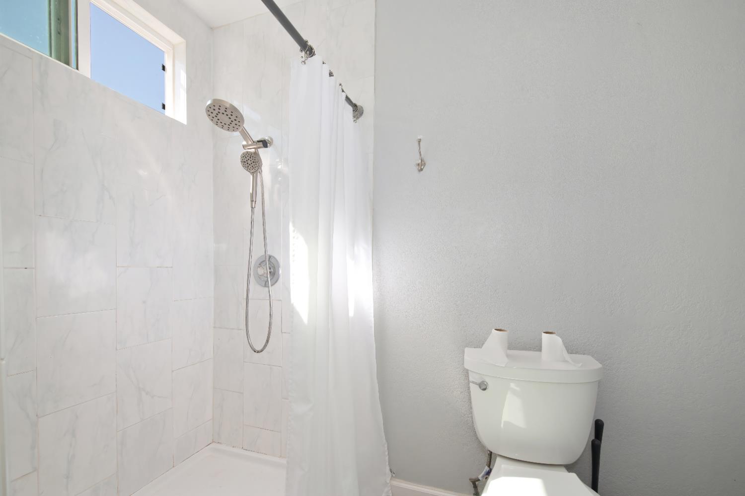 Detail Gallery Image 19 of 28 For 5992 Angelo Dr, Loomis,  CA 95650 - 3 Beds | 2 Baths