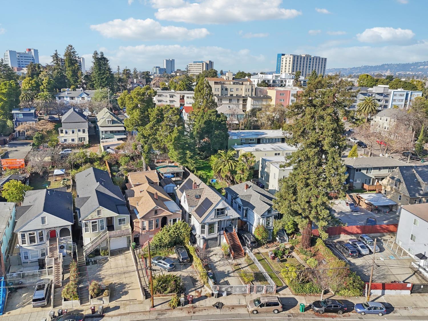 Detail Gallery Image 23 of 33 For 3133 Harrison St, Oakland,  CA 94611 - 4 Beds | 2 Baths