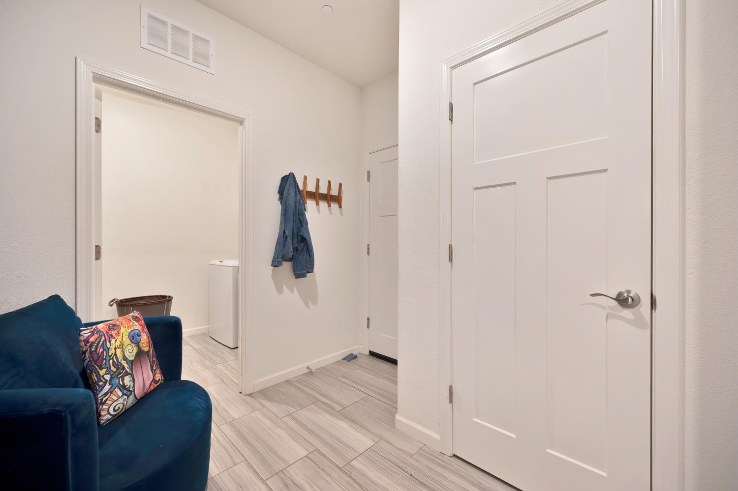 Evanston Way, Rancho Cordova, California image 31