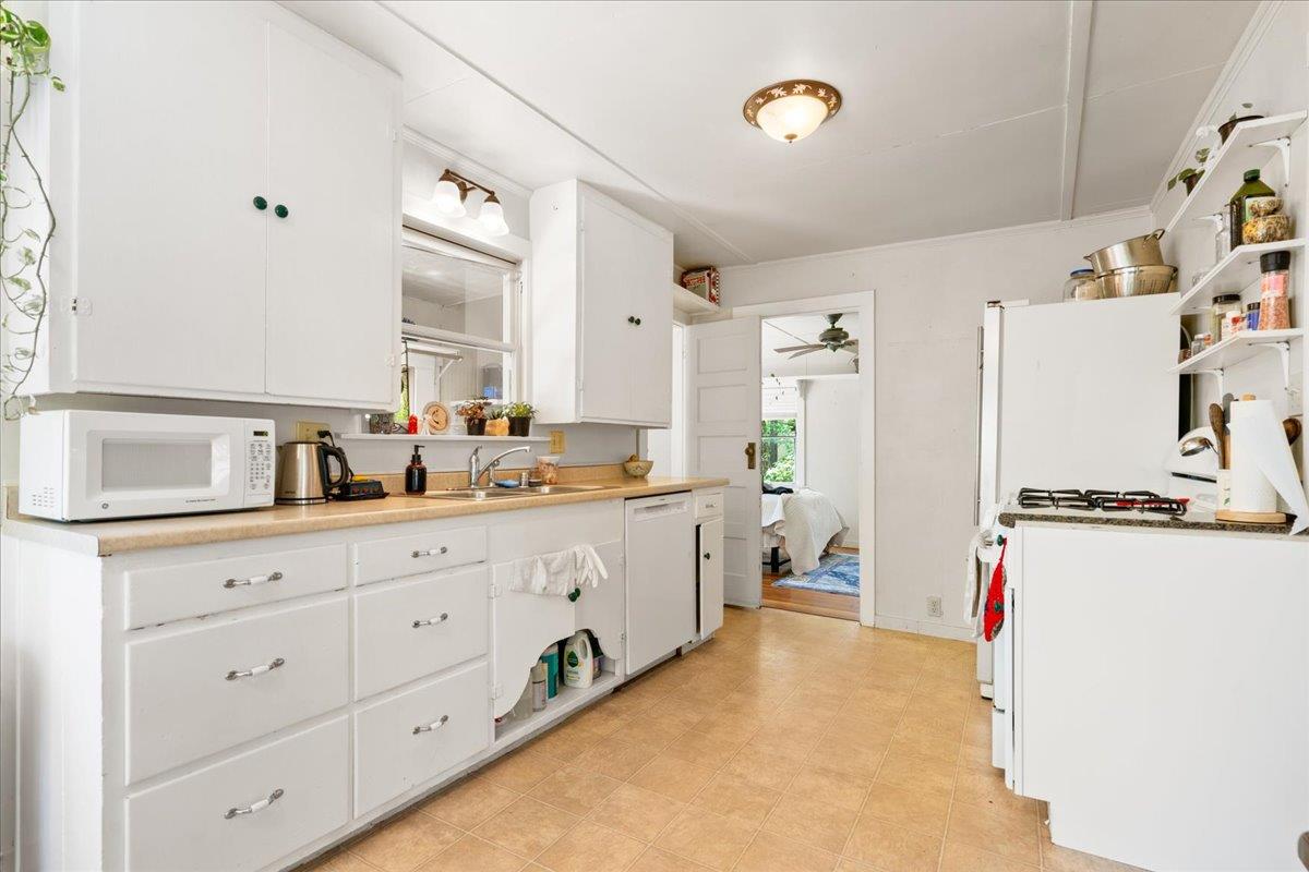 Detail Gallery Image 38 of 84 For 259 N Auburn St, Grass Valley,  CA 95945 - 5 Beds | 4 Baths