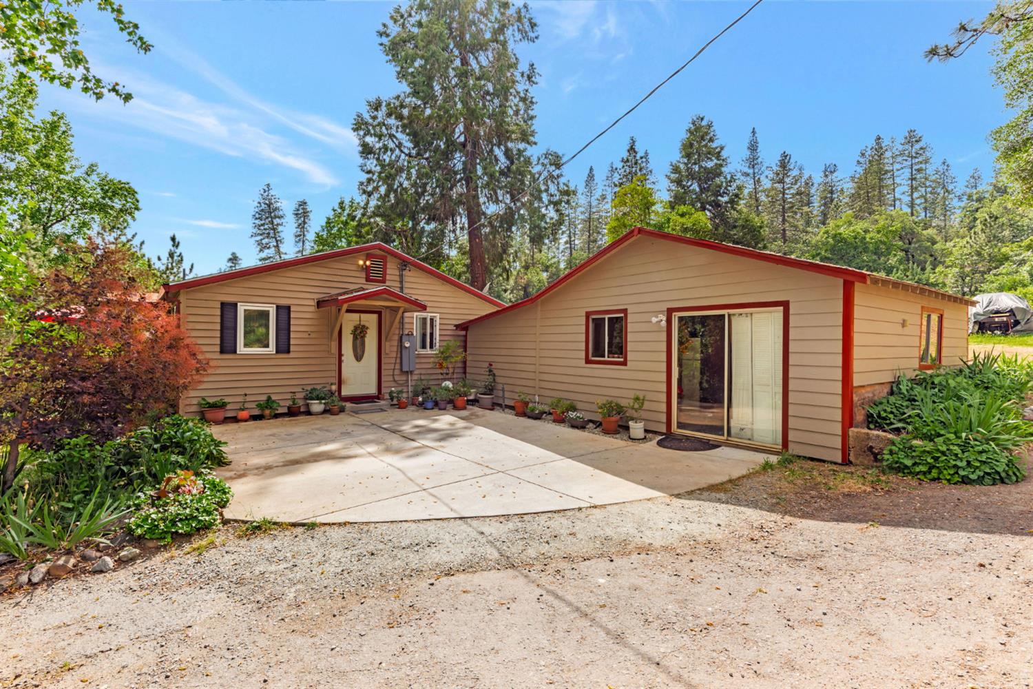 Detail Gallery Image 32 of 41 For 22175 Placer Hills Rd, Colfax,  CA 95713 - 6 Beds | 3 Baths