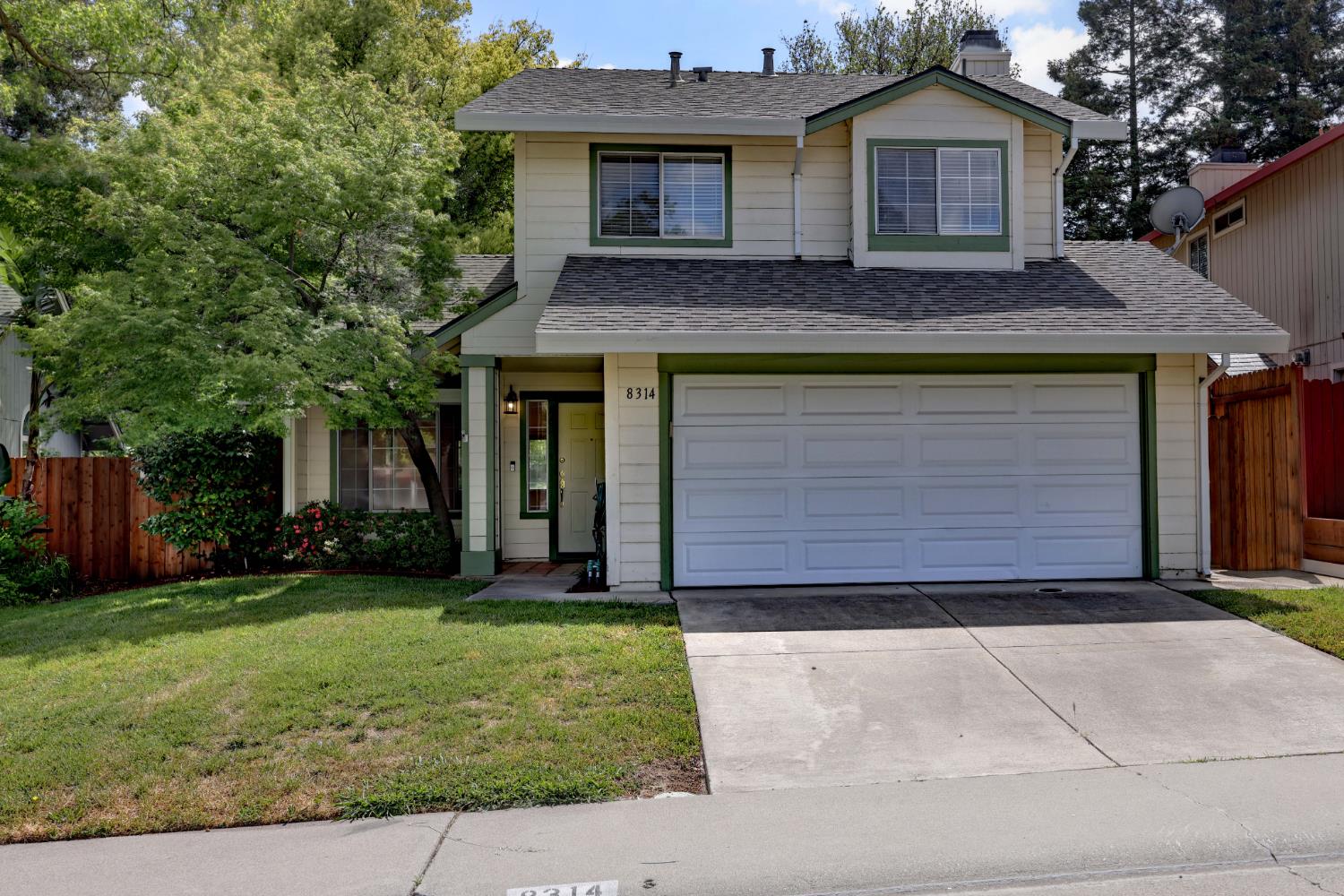 Detail Gallery Image 1 of 23 For 8314 Benjamin Dr, Antelope,  CA 95843 - 3 Beds | 2/1 Baths