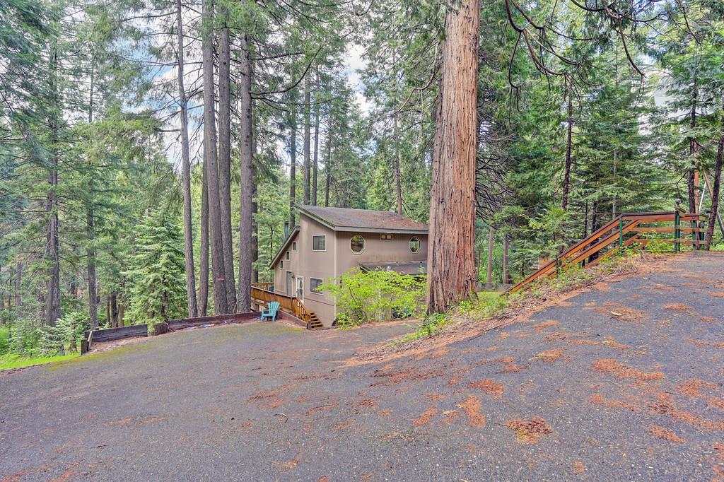 Detail Gallery Image 4 of 47 For 3490 Gold Ridge Trl, Pollock Pines,  CA 95726 - 3 Beds | 2 Baths