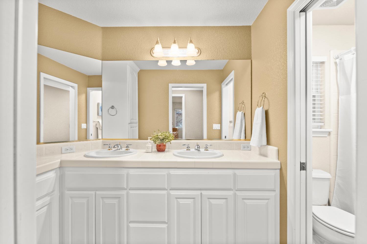 Detail Gallery Image 26 of 54 For 2000 Kilpatrick Way, Granite Bay,  CA 95746 - 5 Beds | 4 Baths