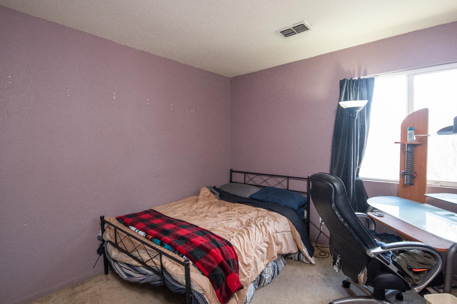 Detail Gallery Image 14 of 23 For 310 W F St, Turlock,  CA 95380 - 4 Beds | 2 Baths