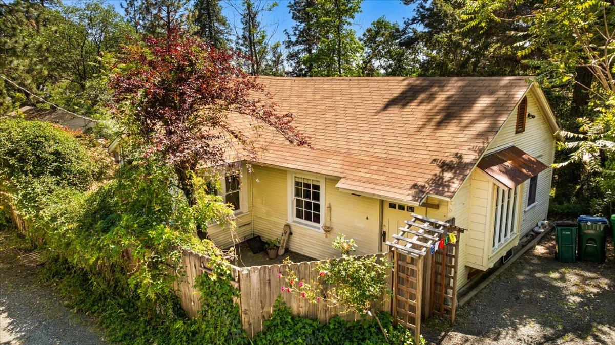 Detail Gallery Image 6 of 84 For 259 N Auburn St, Grass Valley,  CA 95945 - 5 Beds | 4 Baths