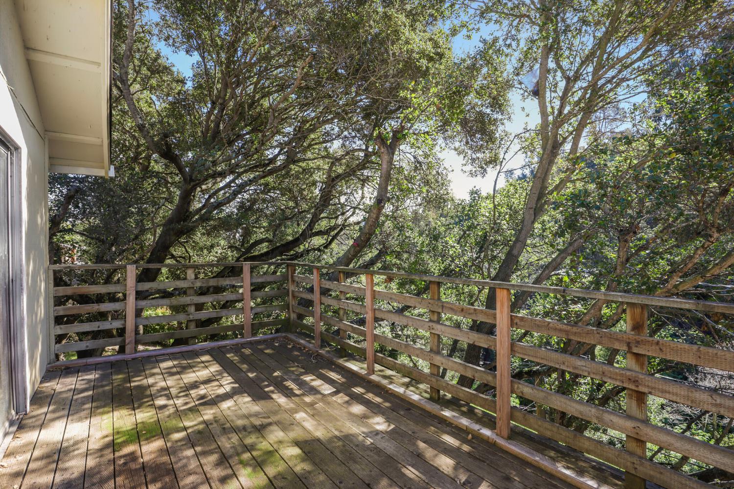 Detail Gallery Image 31 of 34 For 9214 Golf Links Rd, Oakland,  CA 94605 - 3 Beds | 2 Baths
