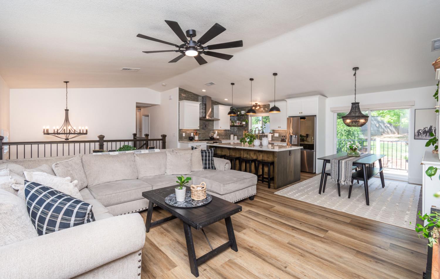 Summer Ridge Court, Auburn, California image 24