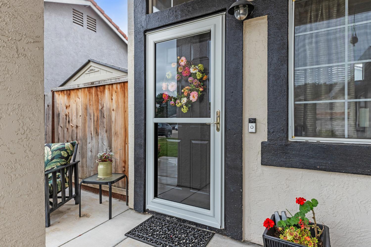 Detail Gallery Image 5 of 39 For 34 James Ct, Tracy,  CA 95376 - 3 Beds | 3 Baths