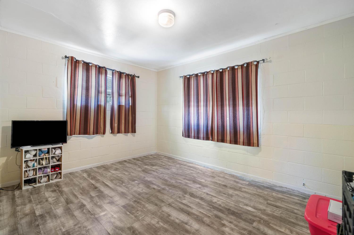 Detail Gallery Image 11 of 15 For 298 W Duane Ave, Sunnyvale,  CA 94085 - 2 Beds | 1 Baths