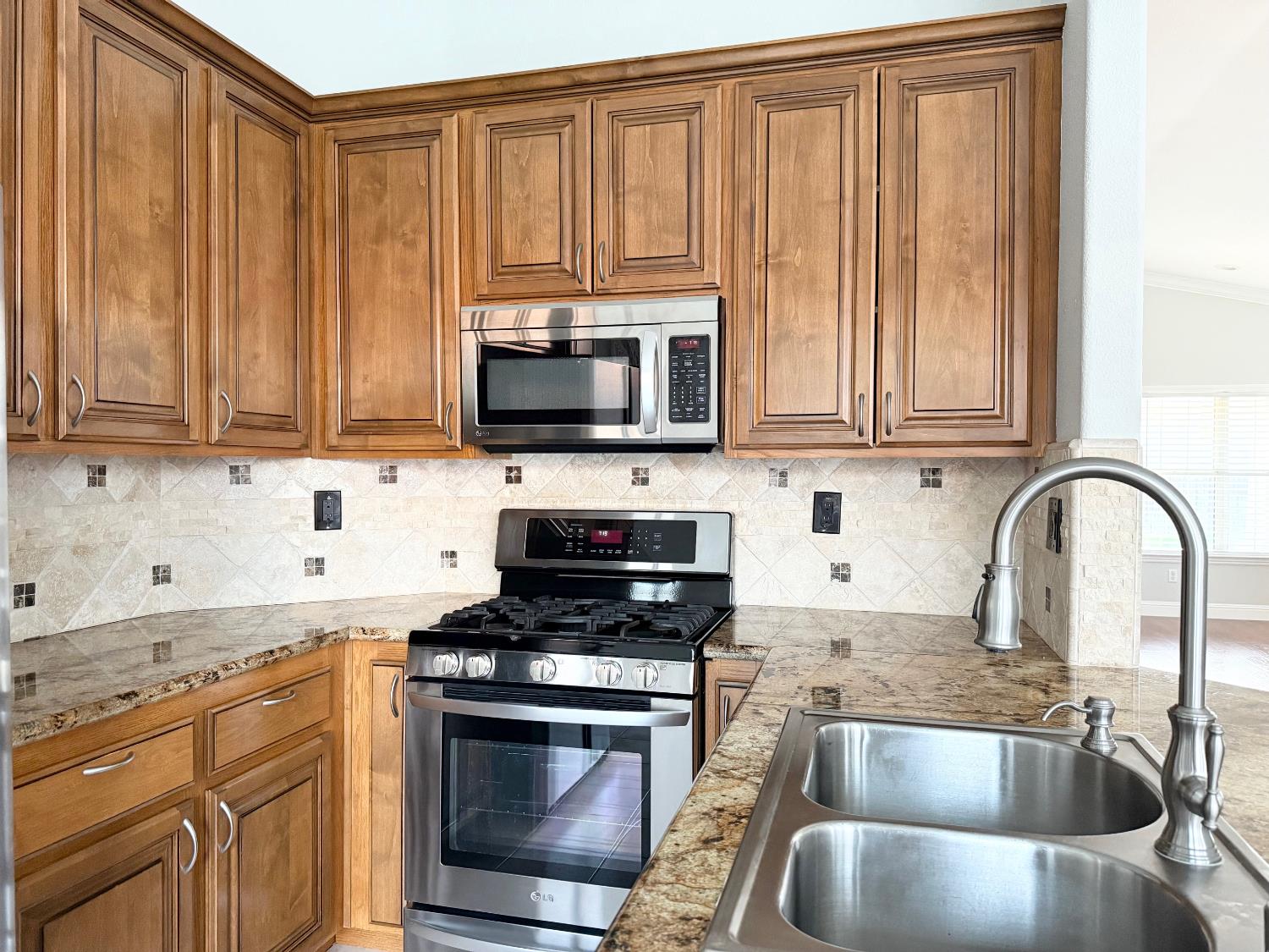 Adagio Way, Citrus Heights, California image 9