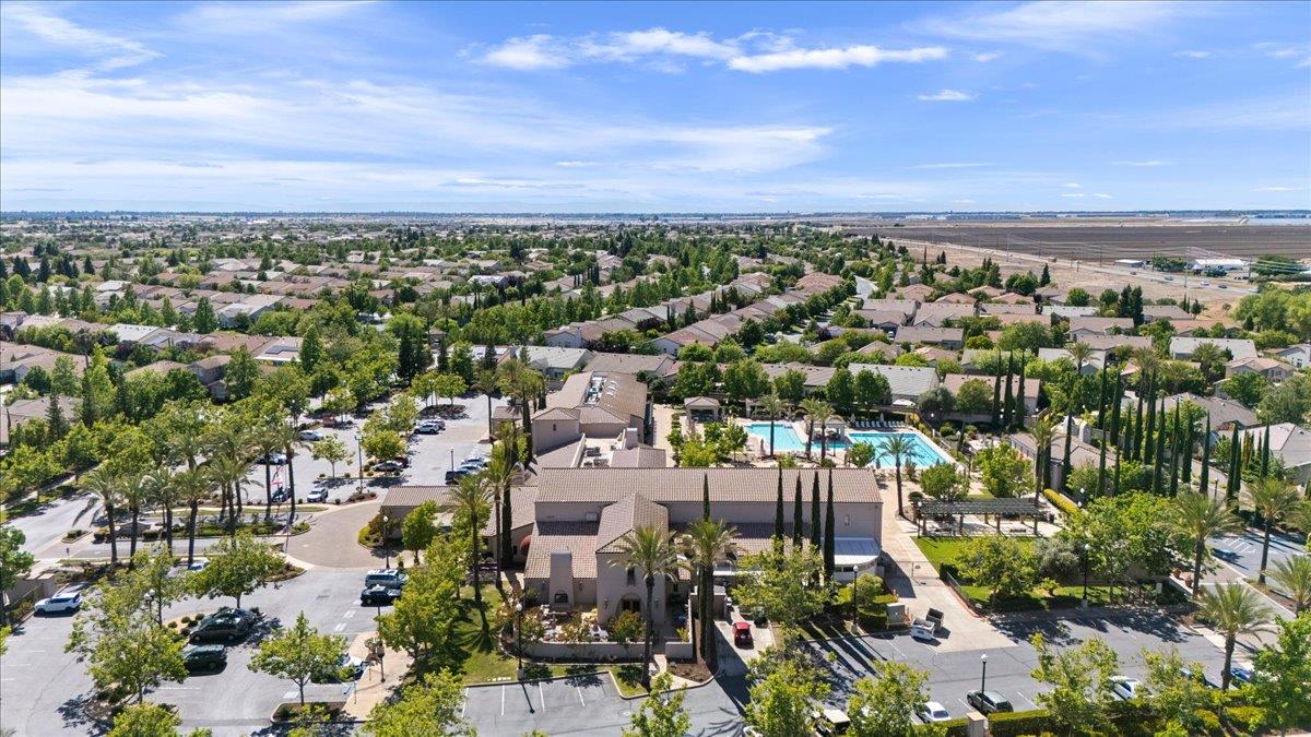 Detail Gallery Image 43 of 48 For 120 Pelican Bay Cir, Sacramento,  CA 95835 - 2 Beds | 2 Baths