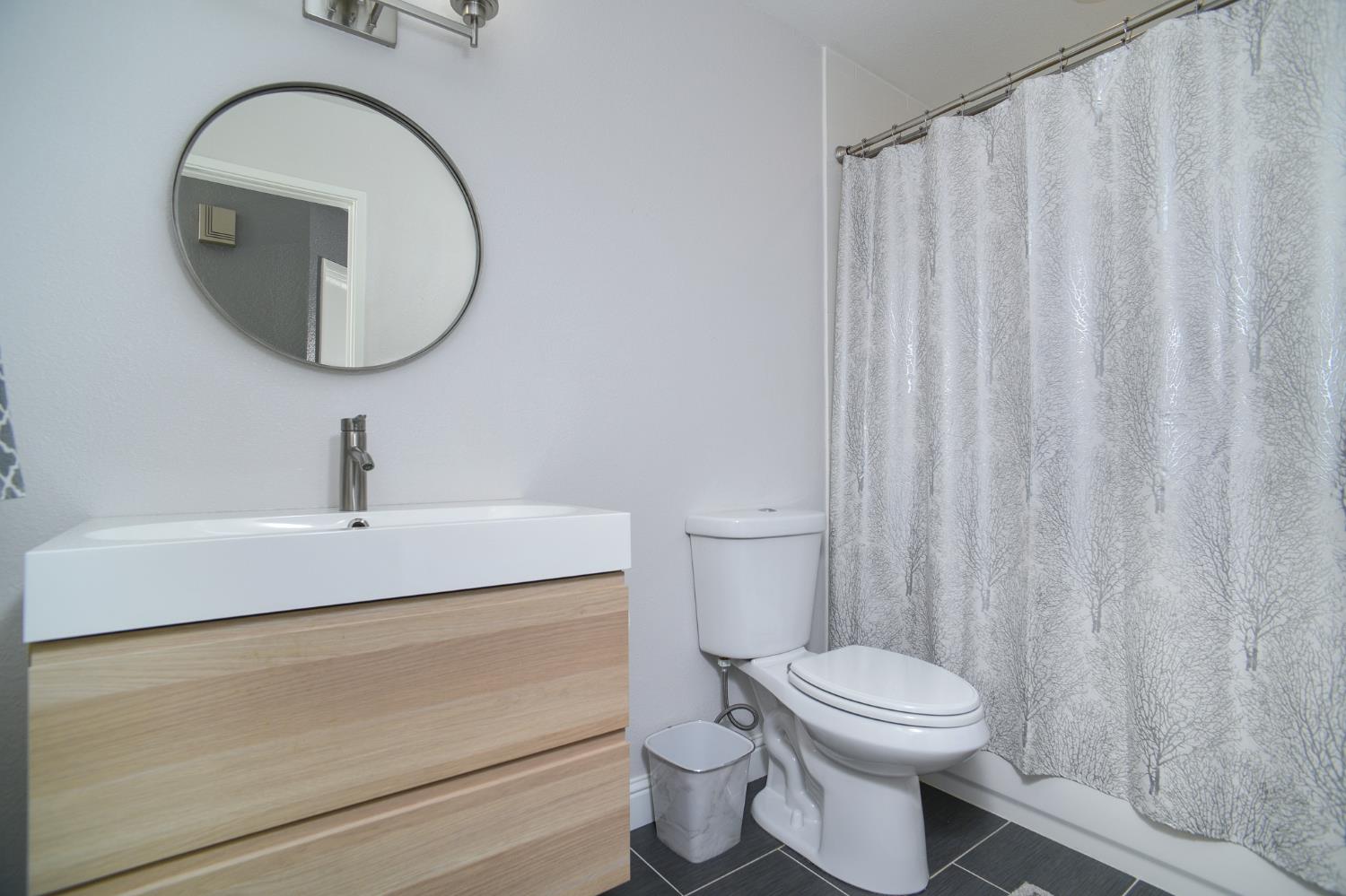 Detail Gallery Image 29 of 46 For 630 Grider Dr, Roseville,  CA 95678 - 3 Beds | 2 Baths