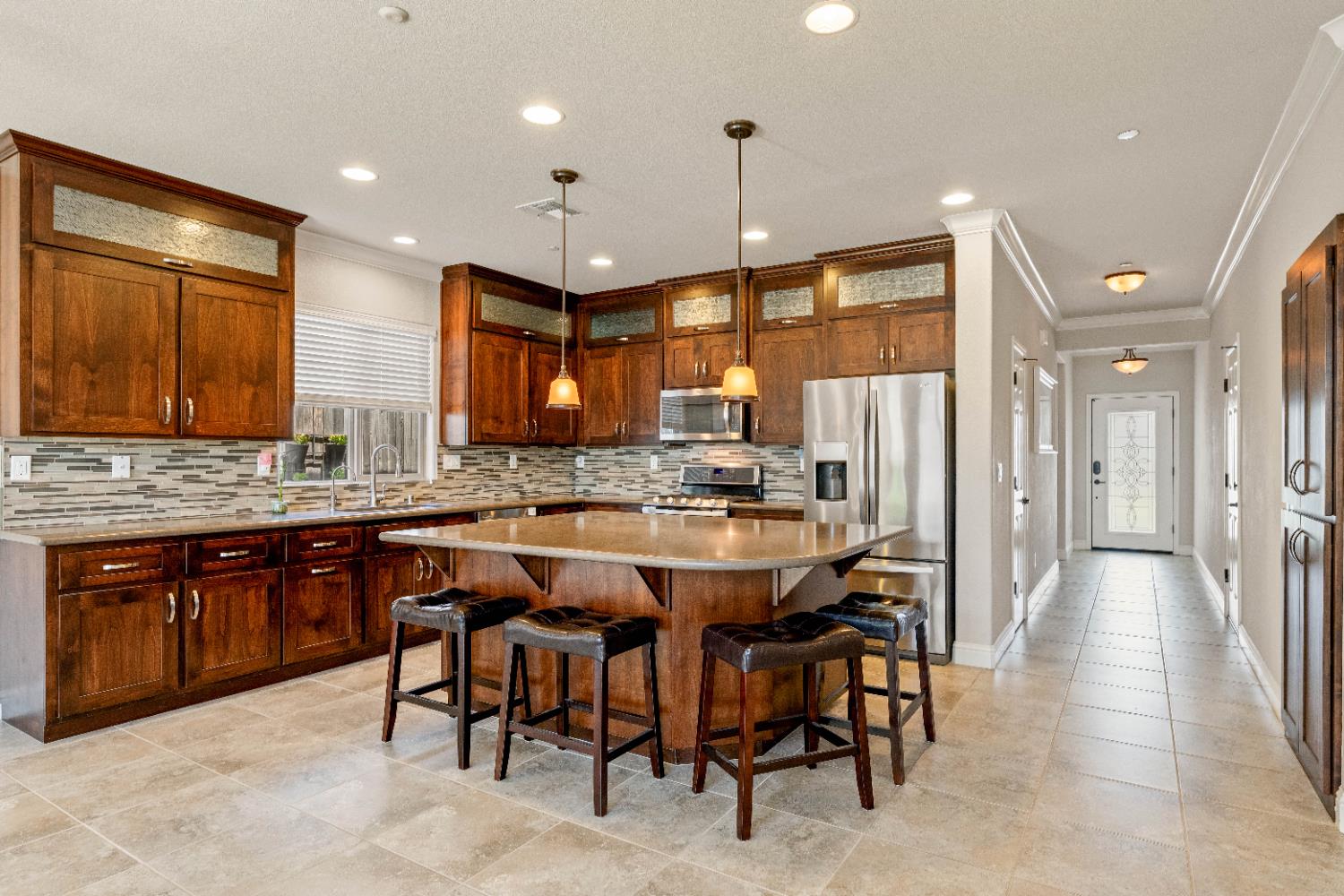 Verrazona Drive, Roseville, California image 12