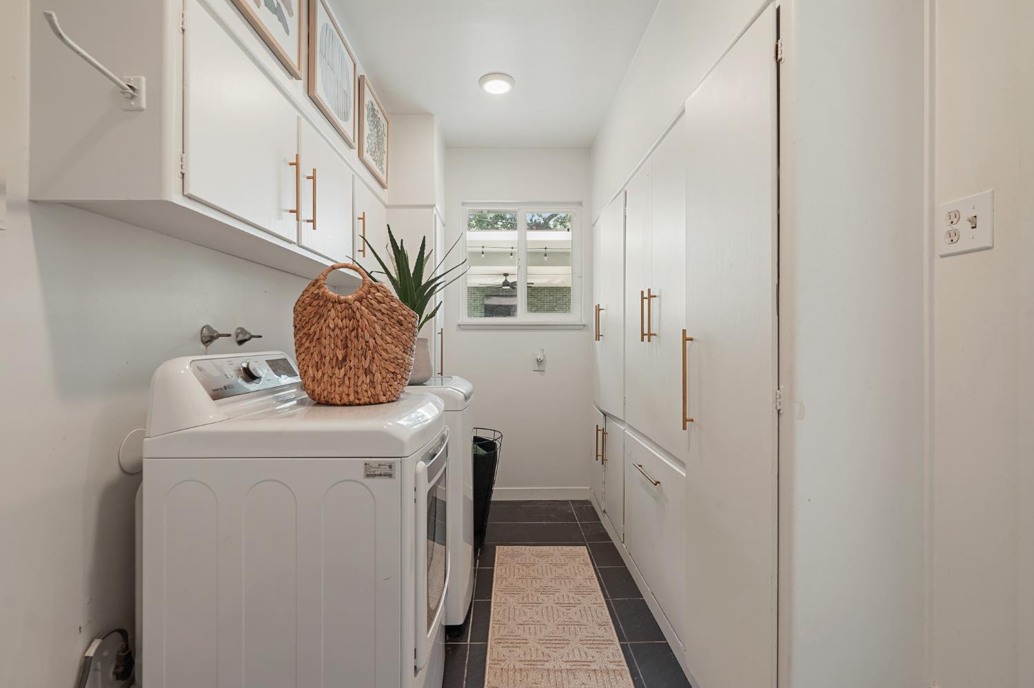 Detail Gallery Image 29 of 79 For 2321 Bonniebrook Dr, Stockton,  CA 95207 - 3 Beds | 2/1 Baths