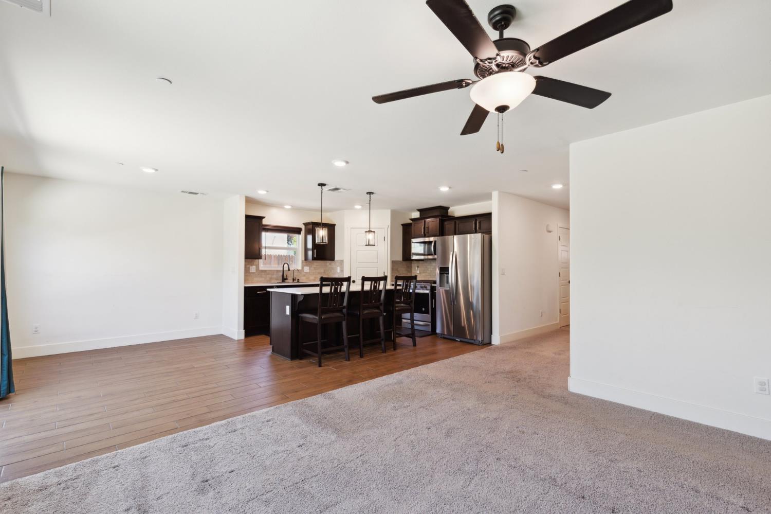 Detail Gallery Image 13 of 38 For 2105 Sonoma Ct, Atwater,  CA 95301 - 4 Beds | 2 Baths