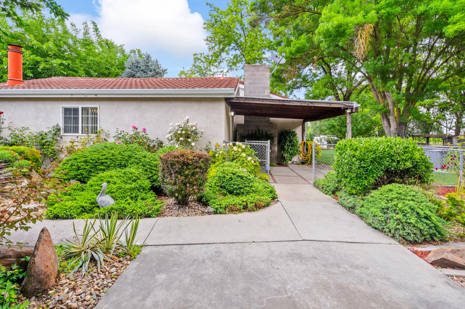 Detail Gallery Image 38 of 49 For 3920 S Escalon Bellota Rd, Farmington,  CA 95230 - 3 Beds | 1/1 Baths