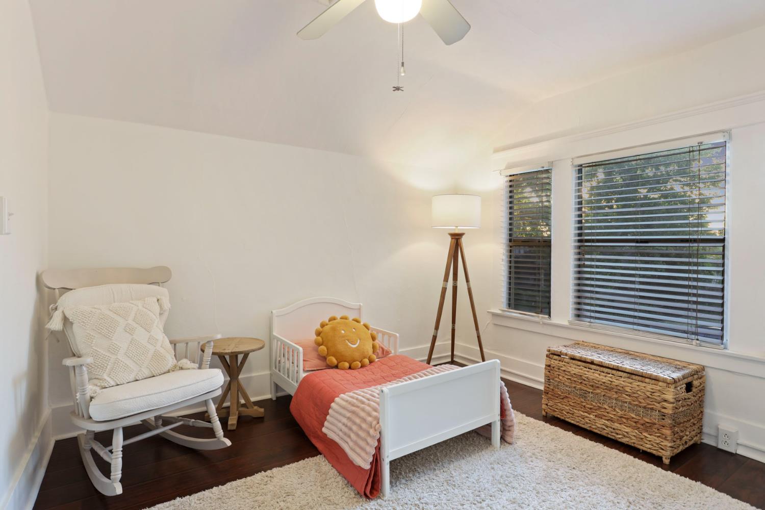 Detail Gallery Image 22 of 30 For 526 Mitchell Ave, Turlock,  CA 95380 - 4 Beds | 1 Baths