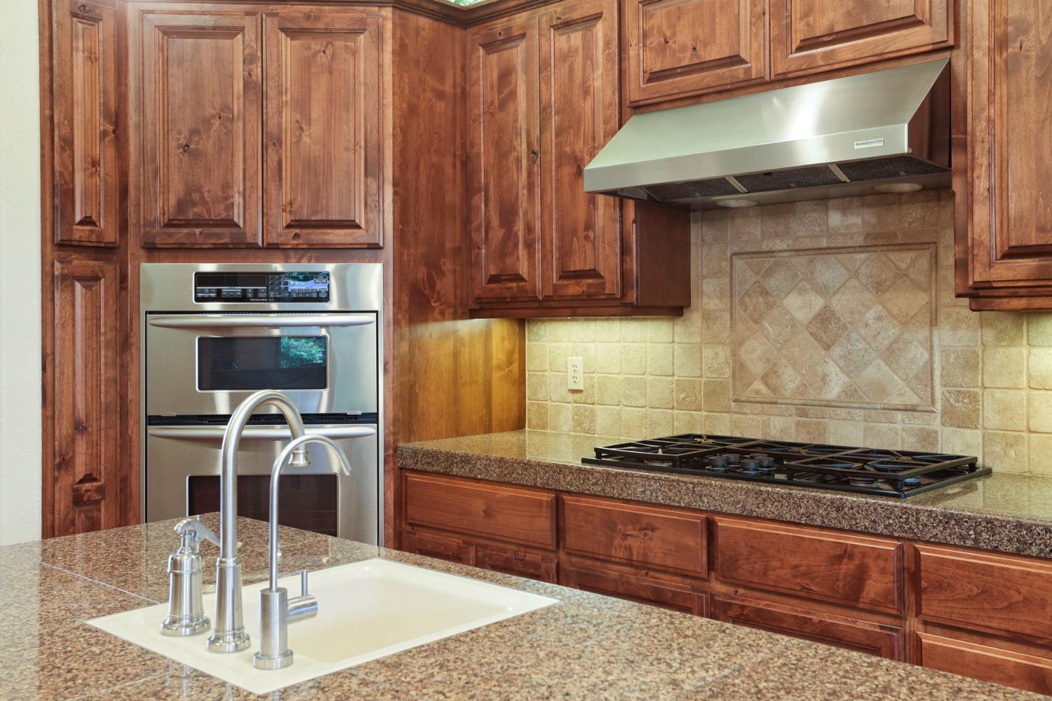 Detail Gallery Image 13 of 63 For 1037 Olson Ct, Ripon,  CA 95366 - 3 Beds | 2 Baths