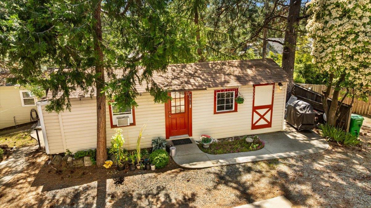 Detail Gallery Image 15 of 84 For 259 N Auburn St, Grass Valley,  CA 95945 - 5 Beds | 4 Baths