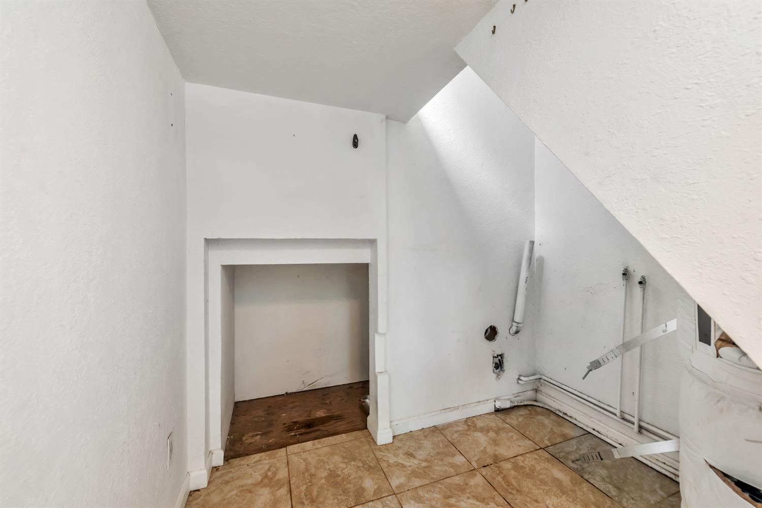 Detail Gallery Image 23 of 40 For 2300 Indian Rock Rd, Cool,  CA 95614 - 2 Beds | 2 Baths