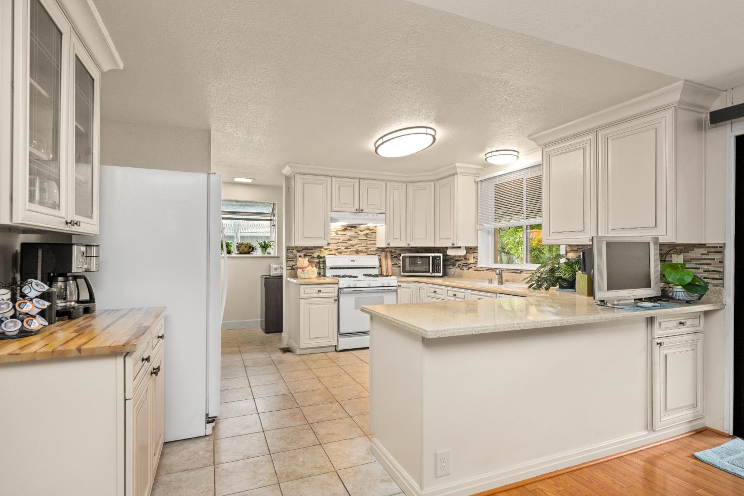 Thomas Drive, Auburn, California image 15