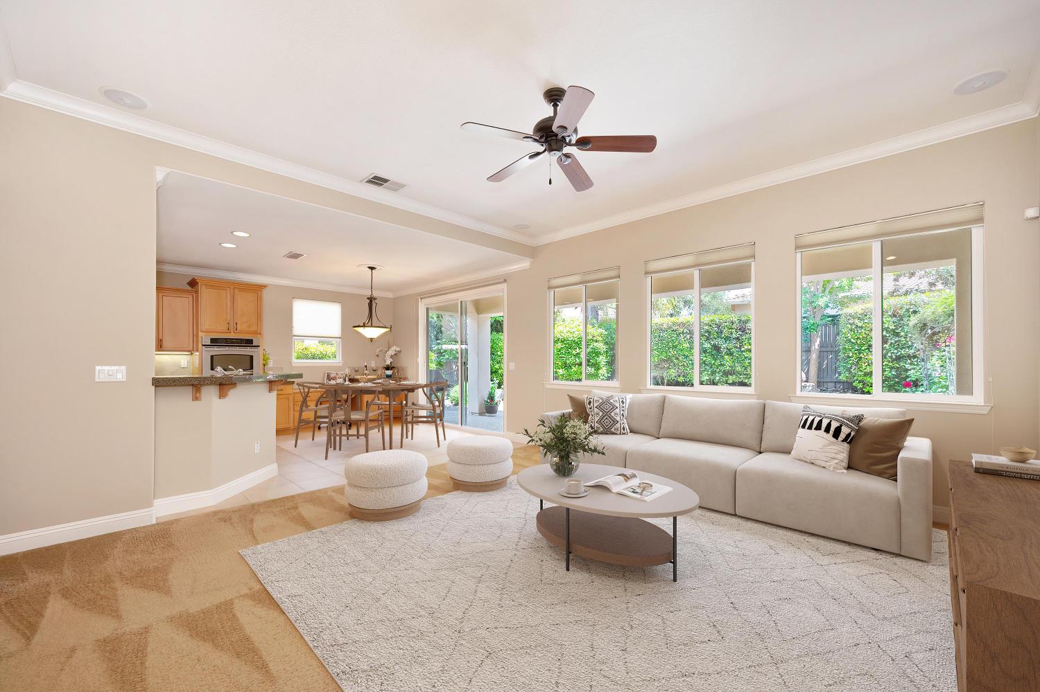 Detail Gallery Image 21 of 99 For 5730 Palmera Ln, Sacramento,  CA 95835 - 2 Beds | 2 Baths