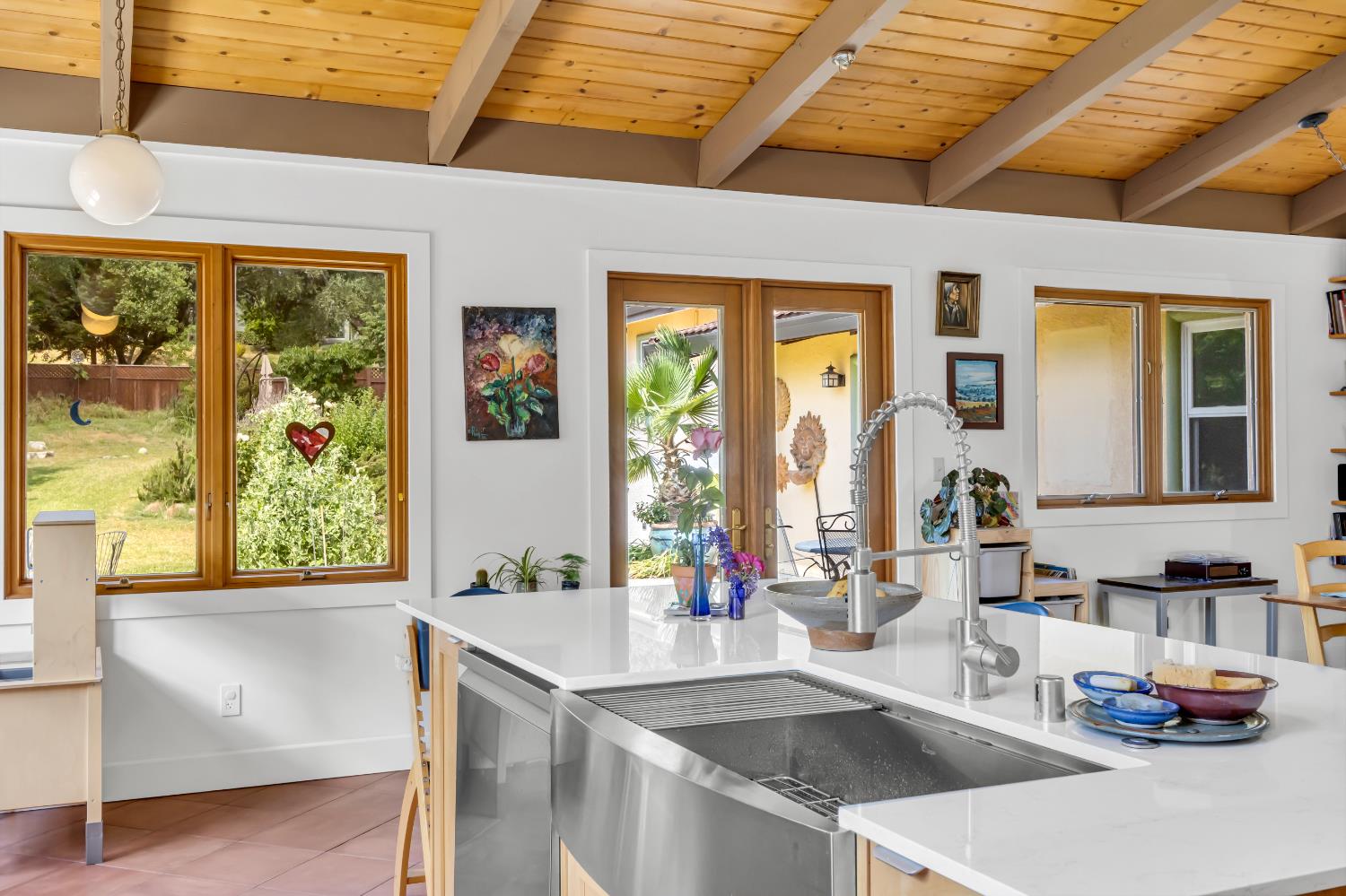 Detail Gallery Image 21 of 94 For 3857 Bannister Rd, Fair Oaks,  CA 95628 - 7 Beds | 3 Baths
