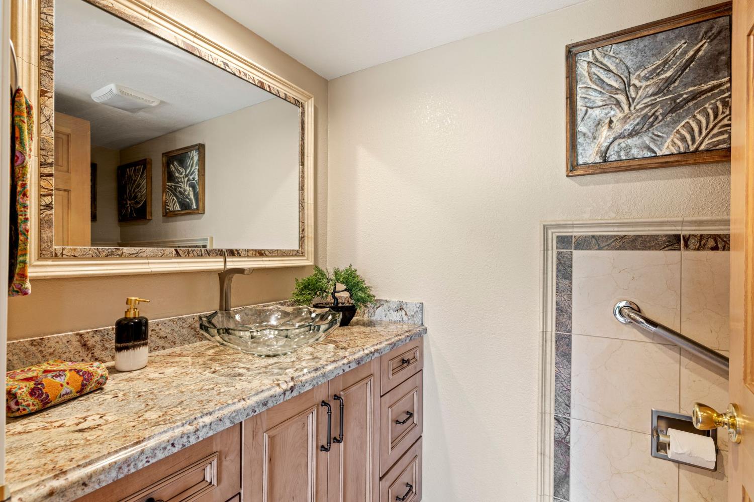 Detail Gallery Image 30 of 87 For 6127 Reservoir Ct, Granite Bay,  CA 95746 - 4 Beds | 4/1 Baths