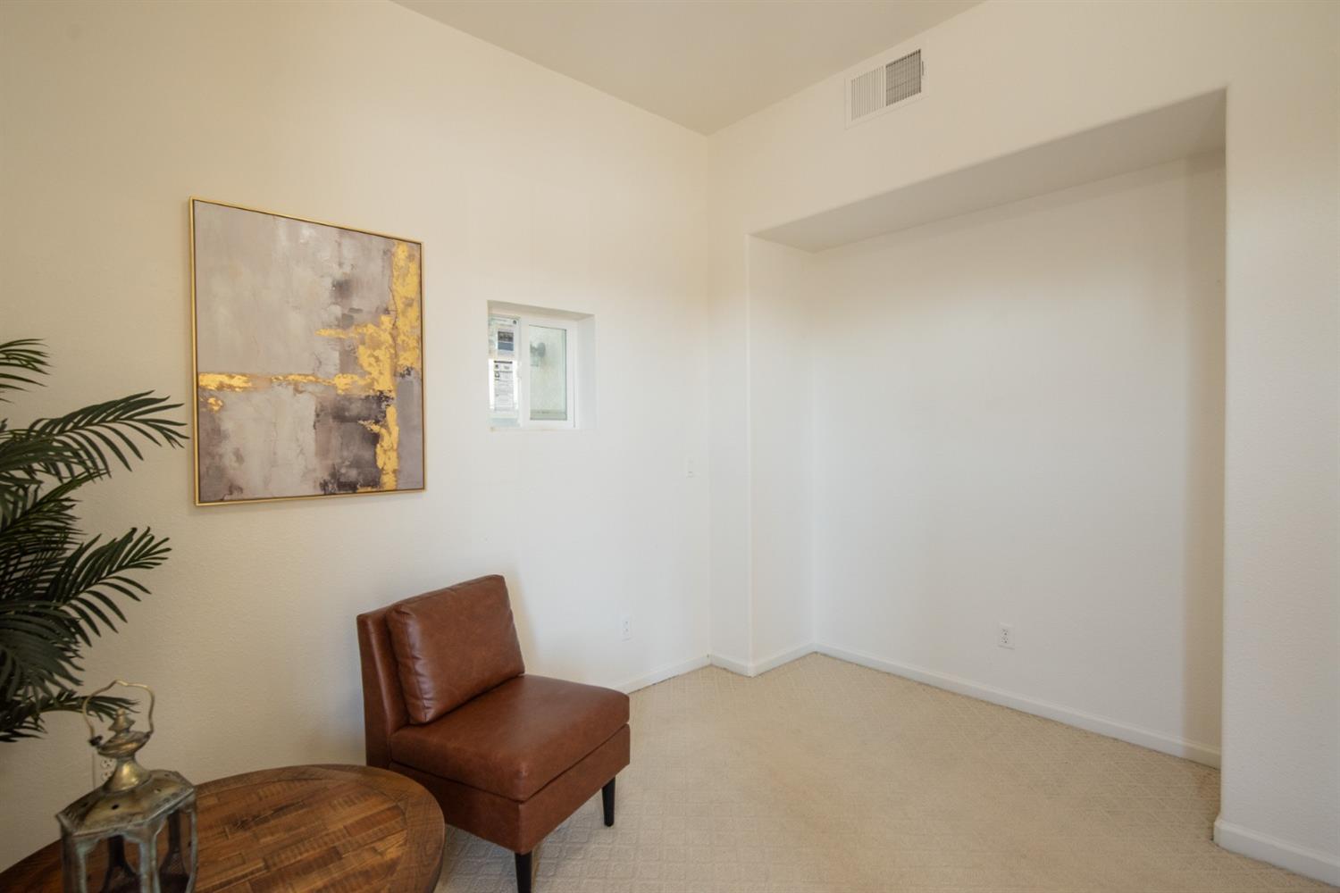 Detail Gallery Image 22 of 59 For 3012 Edgeview Dr, Modesto,  CA 95355 - 5 Beds | 3/1 Baths