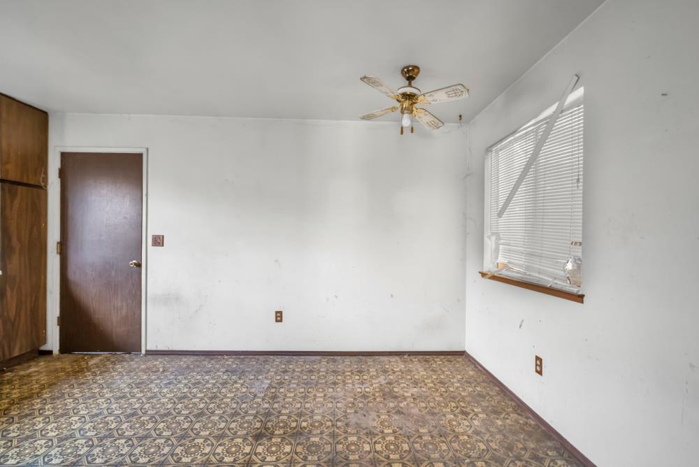 Detail Gallery Image 7 of 31 For 404 Porter Dr, Roseville,  CA 95678 - 3 Beds | 2 Baths