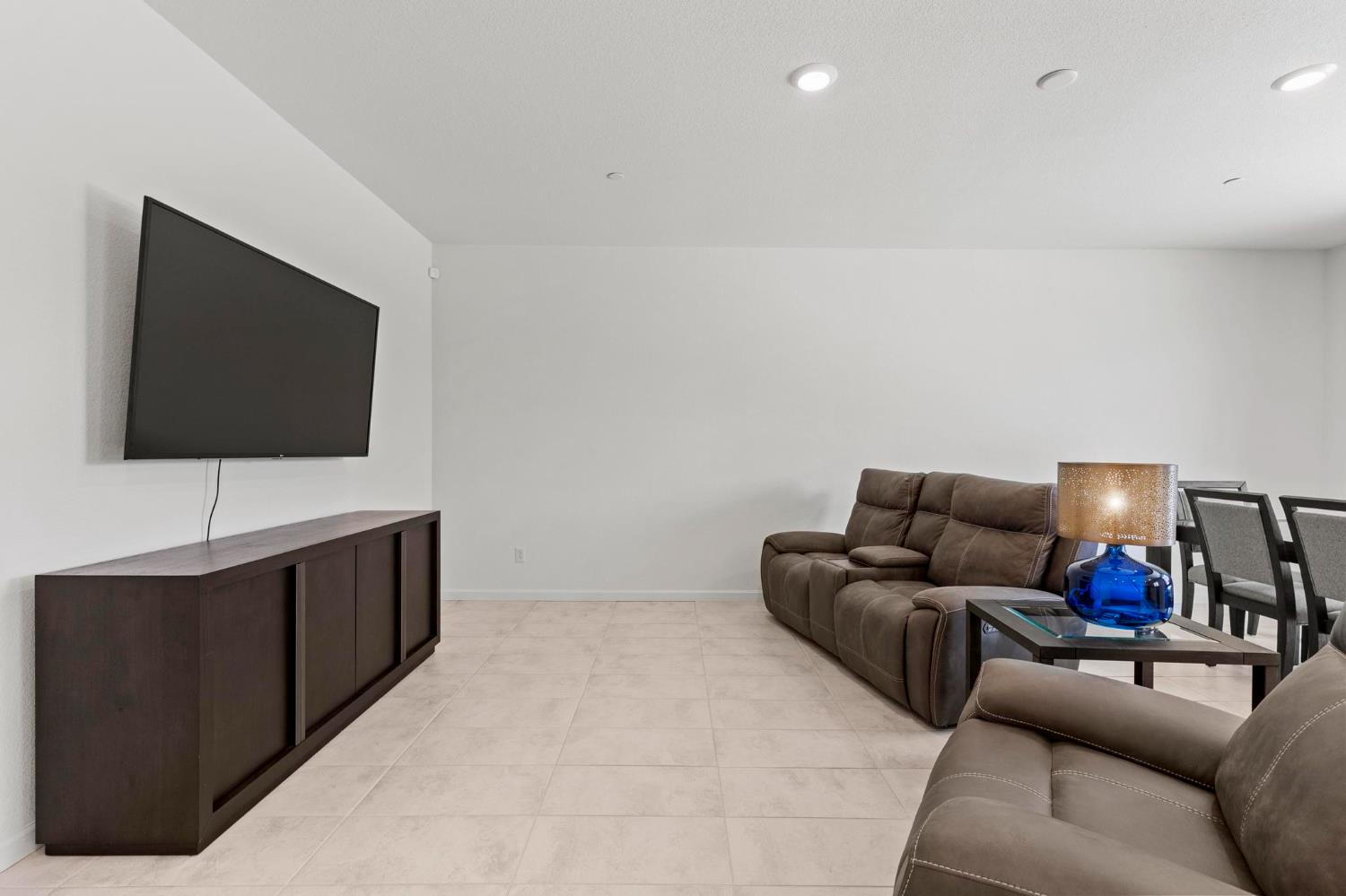 Bossa Nova Way, Roseville, California image 28