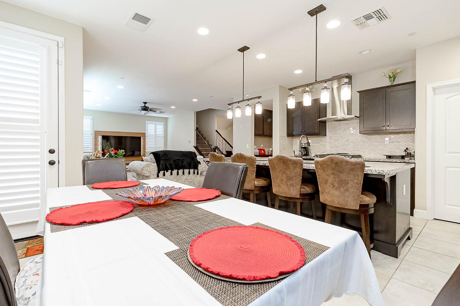 Detail Gallery Image 20 of 38 For 582 Pasture Ave, Lathrop,  CA 95330 - 4 Beds | 3 Baths