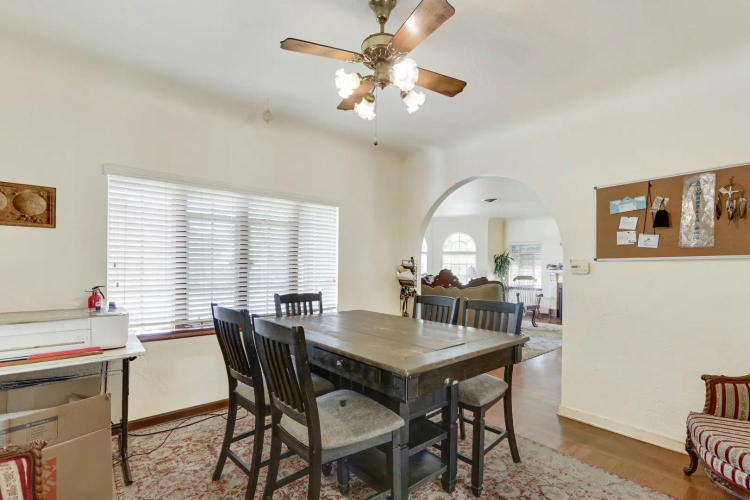 Detail Gallery Image 9 of 39 For 423 W Monterey Ave, Stockton,  CA 95204 - 2 Beds | 1 Baths