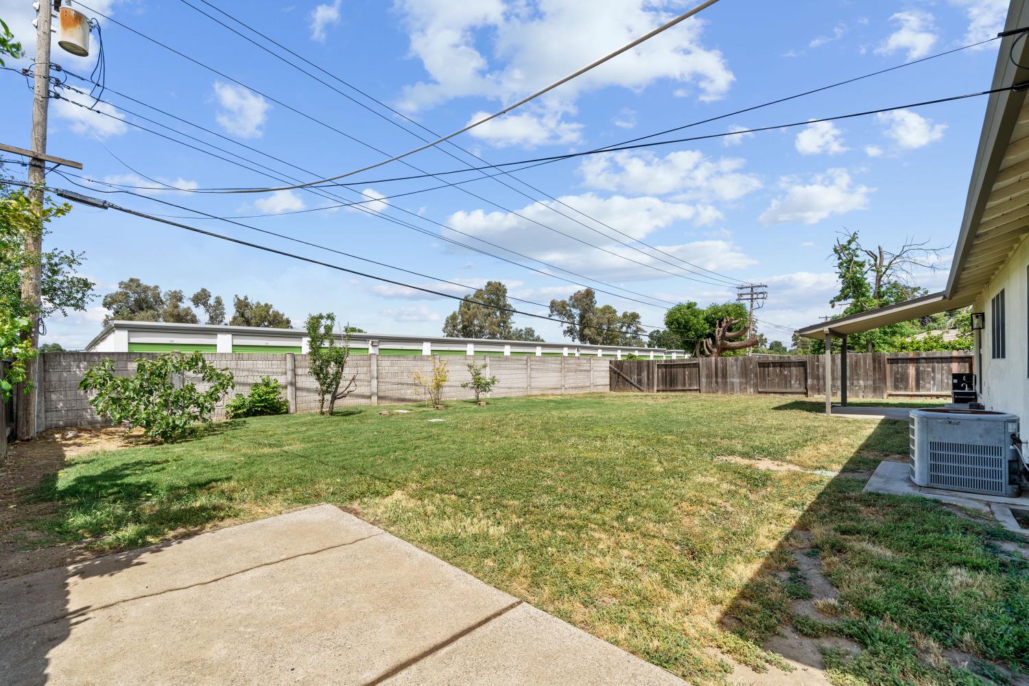 Detail Gallery Image 31 of 31 For 7037 Wilshire Cir, Sacramento,  CA 95822 - 3 Beds | 2 Baths