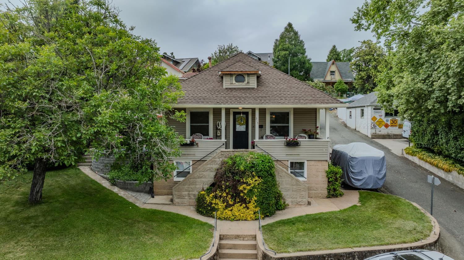 Detail Gallery Image 5 of 72 For 315 Water St, Jackson,  CA 95642 - 3 Beds | 1/1 Baths