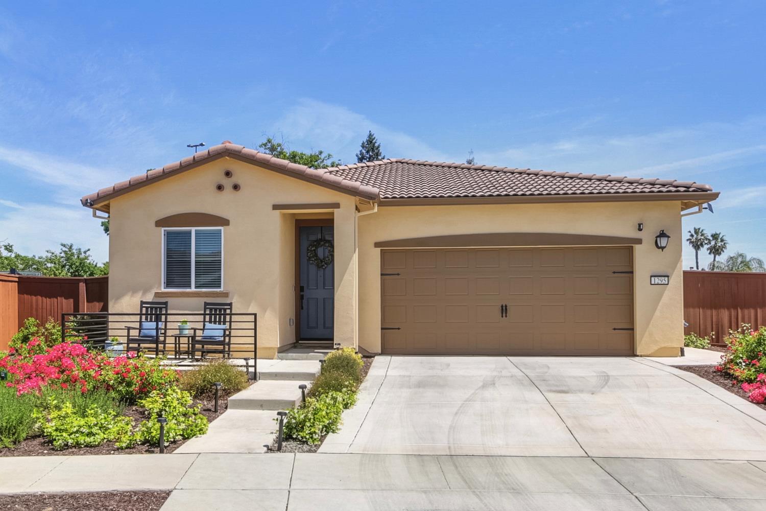 Detail Gallery Image 33 of 33 For 1295 Arriaga Way, Woodland,  CA 95776 - 4 Beds | 2 Baths