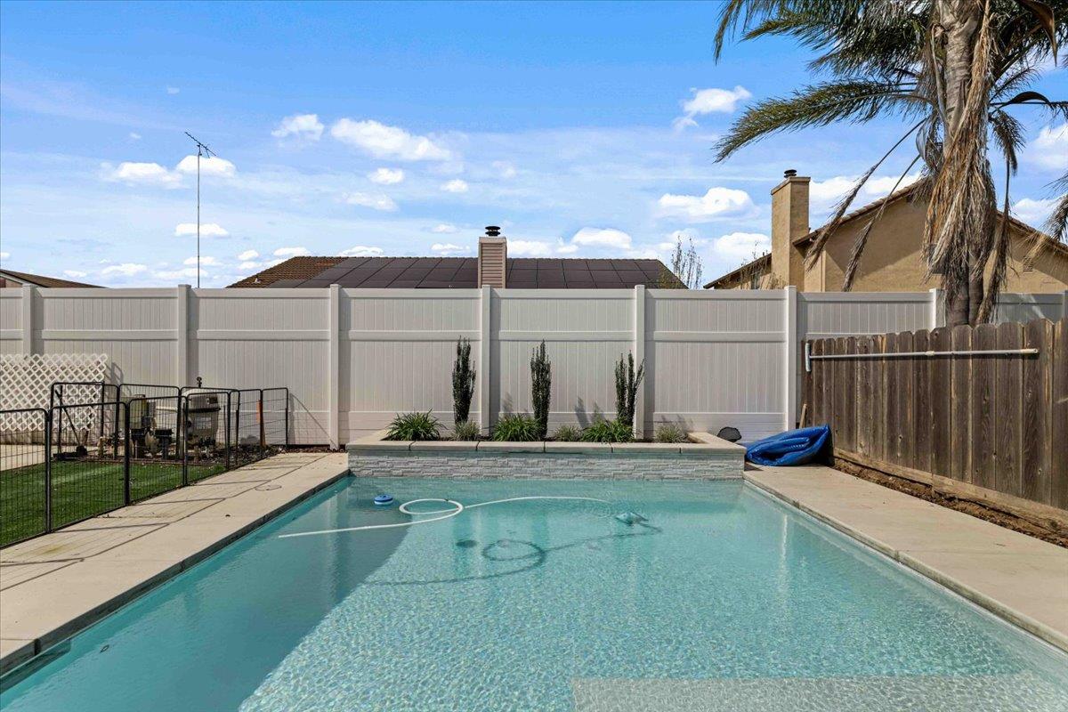 Detail Gallery Image 30 of 38 For 48 Obsidian Dr, Oakdale,  CA 95361 - 3 Beds | 2 Baths
