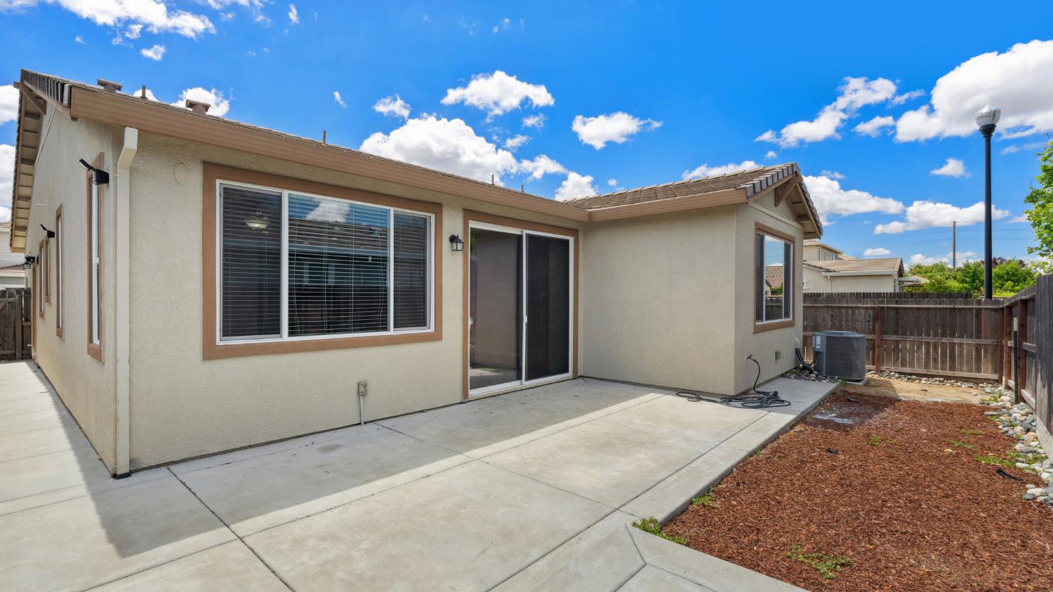 Detail Gallery Image 25 of 31 For 9064 Hourglass Cir, Roseville,  CA 95747 - 3 Beds | 2 Baths