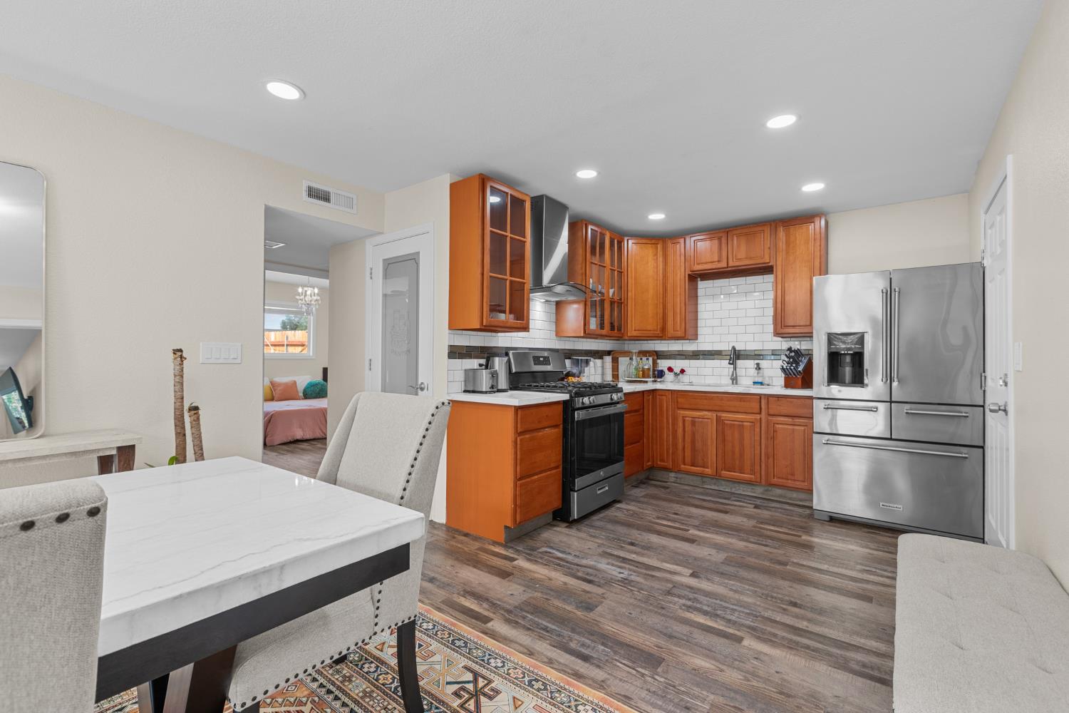Detail Gallery Image 11 of 36 For 10164 Crawford Way, Sacramento,  CA 95827 - – Beds | – Baths