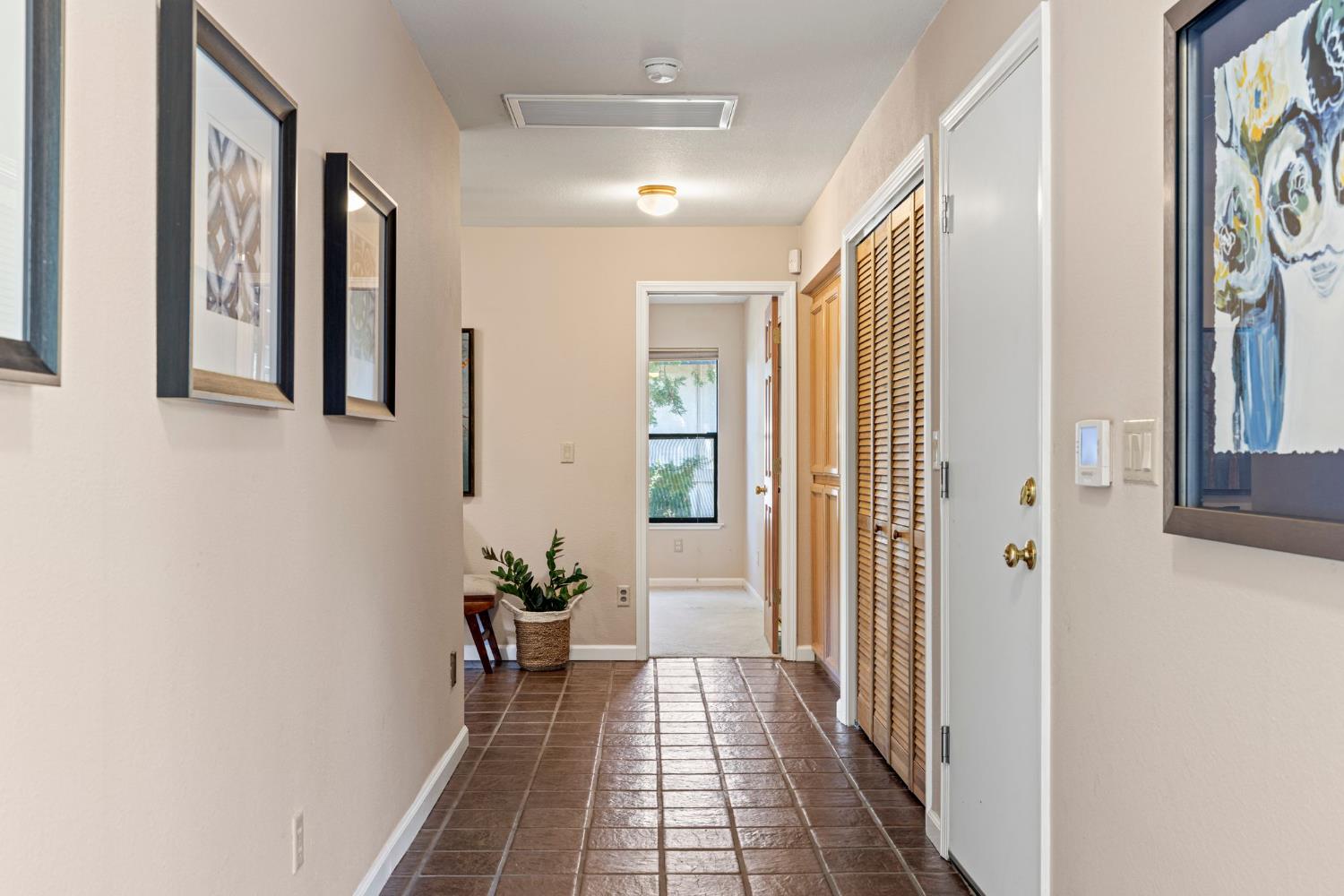 Detail Gallery Image 36 of 87 For 6127 Reservoir Ct, Granite Bay,  CA 95746 - 4 Beds | 4/1 Baths