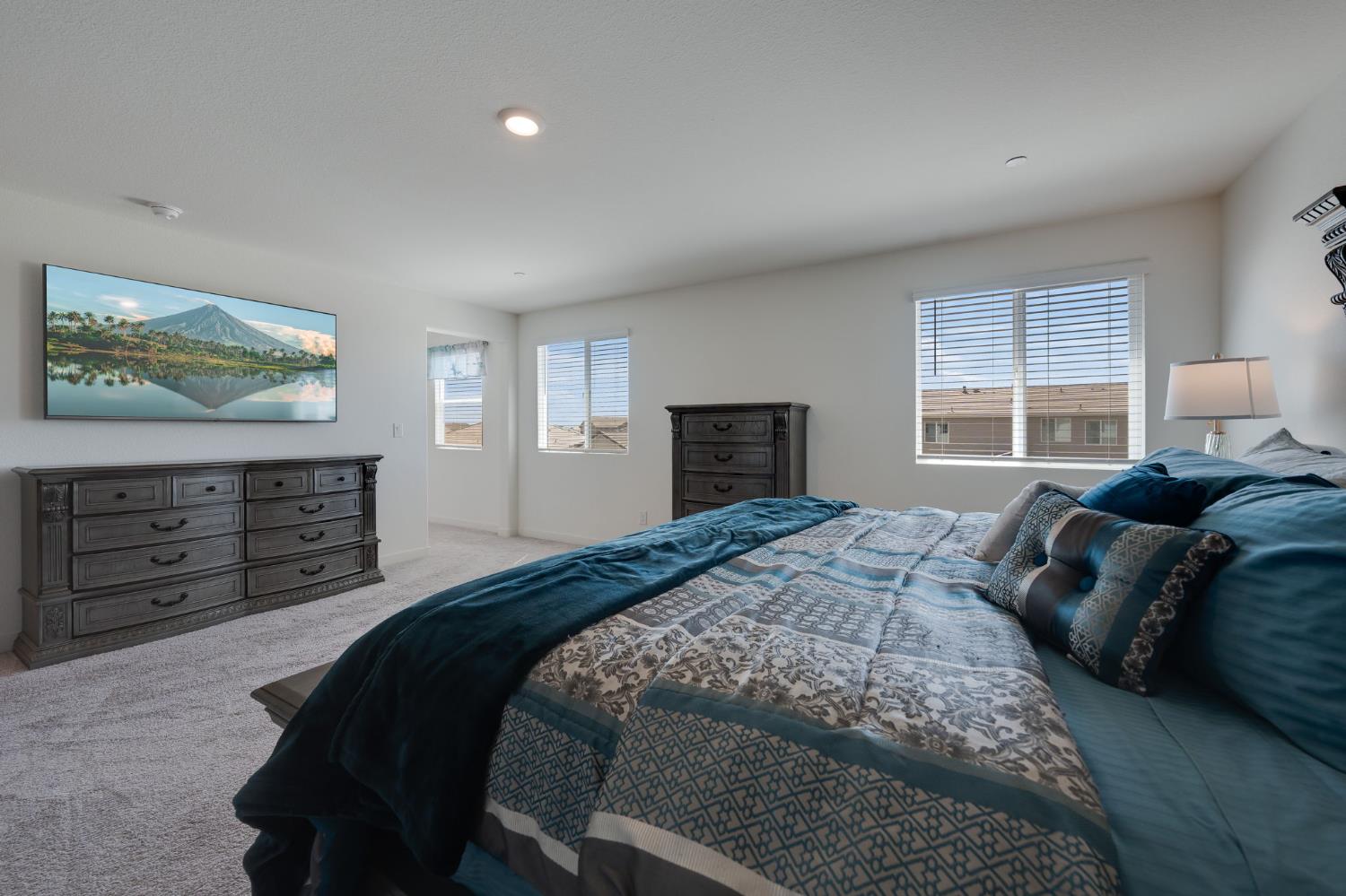E Stepney Way, Plumas Lake, California image 17