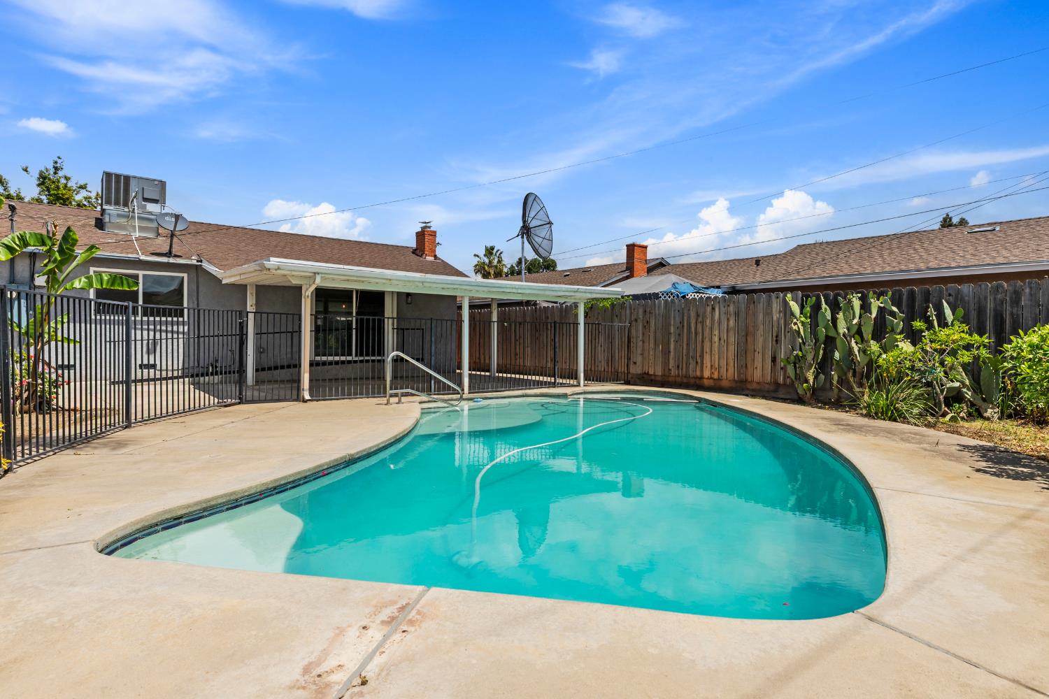 Detail Gallery Image 32 of 46 For 3742 Topeka St, Riverbank,  CA 95367 - 2 Beds | 2 Baths
