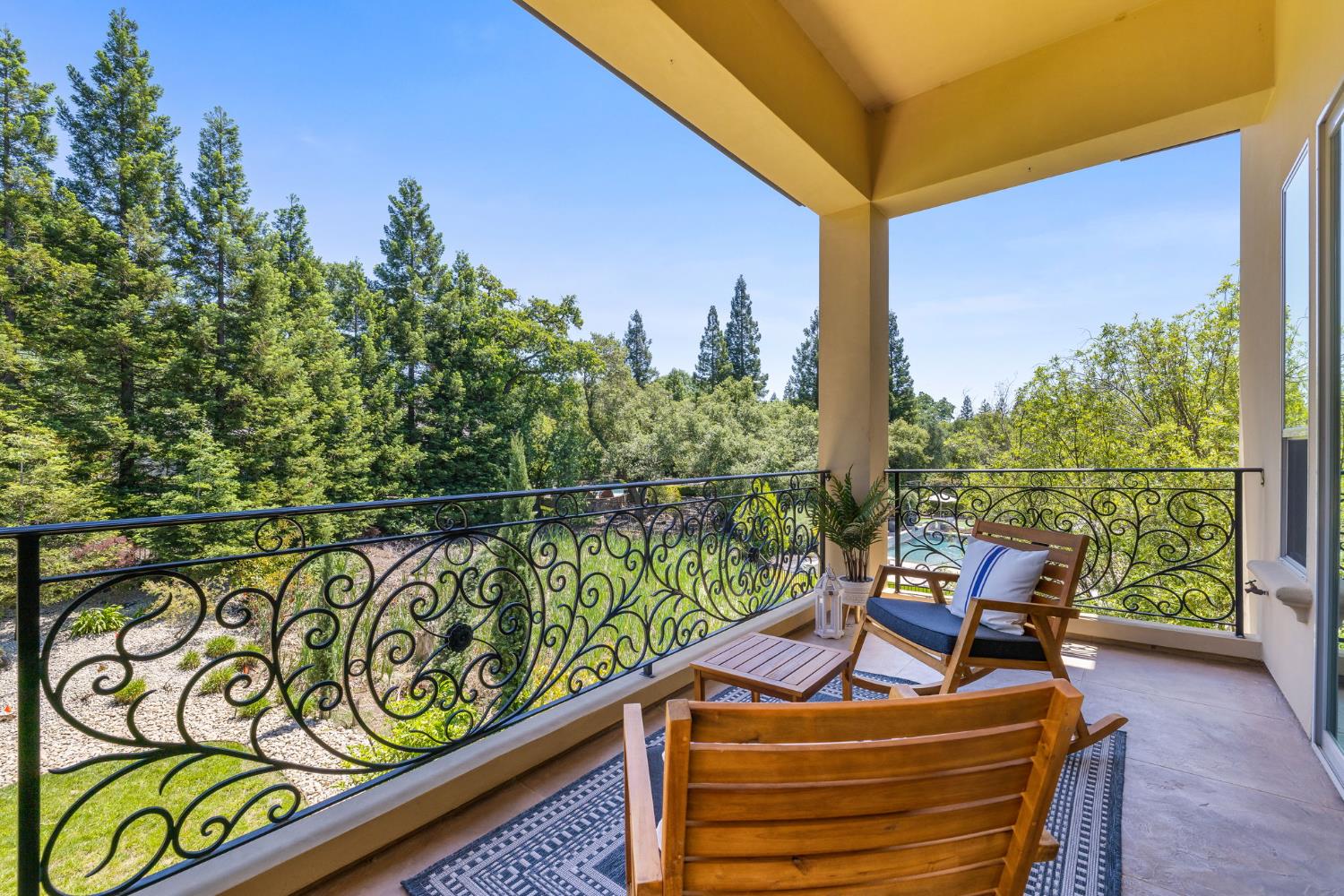 Detail Gallery Image 82 of 98 For 5521 Monte Claire Ln, Loomis,  CA 95650 - 6 Beds | 6/1 Baths