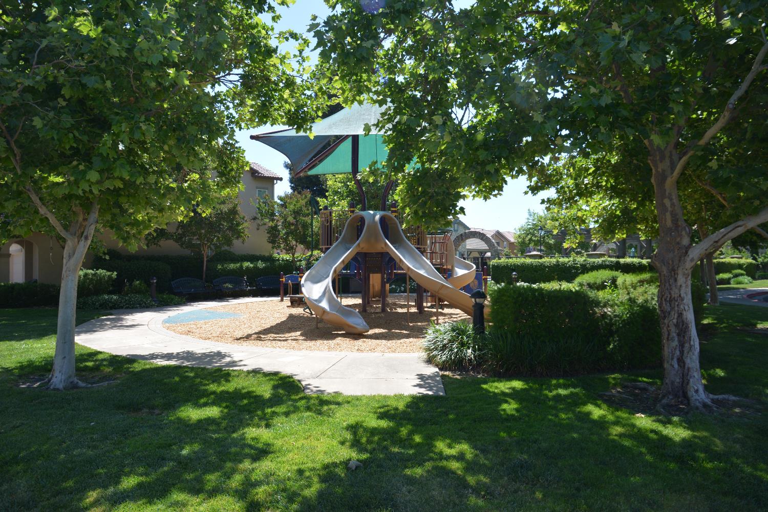 Detail Gallery Image 16 of 22 For 10728 Padua Way, Stockton,  CA 95209 - 3 Beds | 2/1 Baths